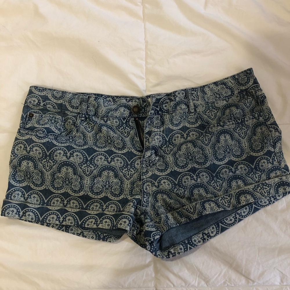 Paisley denim shorts